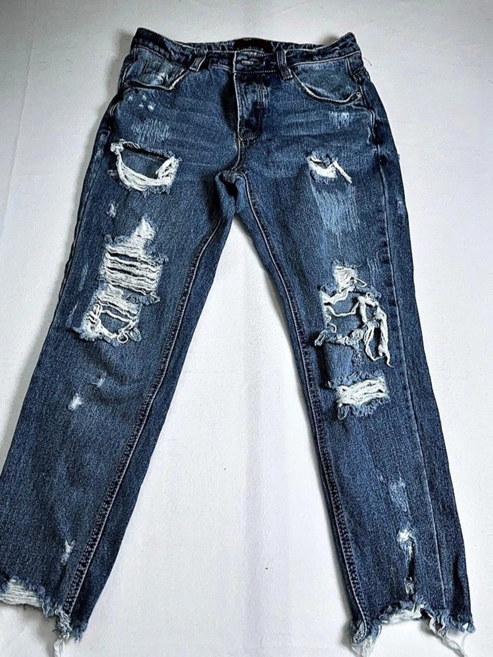 Signature by Levi Strauss & Co. Signature. Distressed Skinny Jeans in Blue